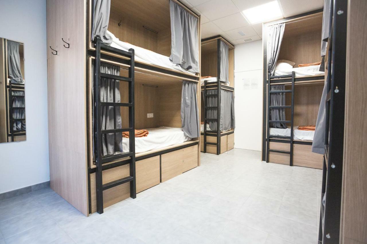 Ohana Hostel *